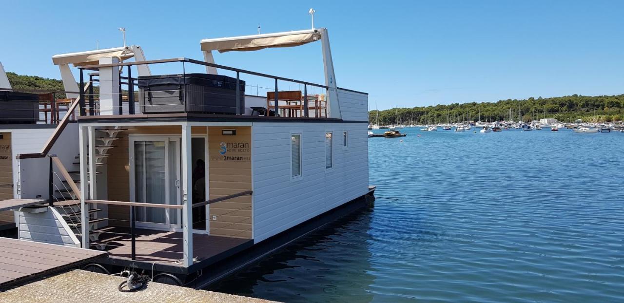 Hotel House Boat - Floating House Sofia Pula Zewnętrze zdjęcie