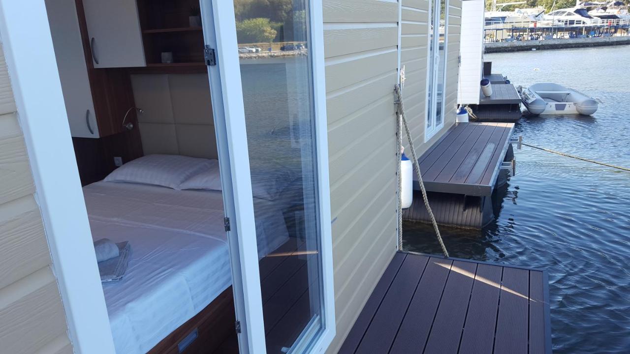 Hotel House Boat - Floating House Sofia Pula Zewnętrze zdjęcie